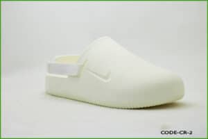 الأحذية الرجالي والحريمي: رحلة عبر التاريخ… من الحماية إلى الأناقة العصرية 13 photo 5936118727399557873 y زوي ثري ZoyThree - بوابة التسوق