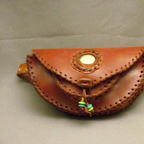 Lolo leather and accessories